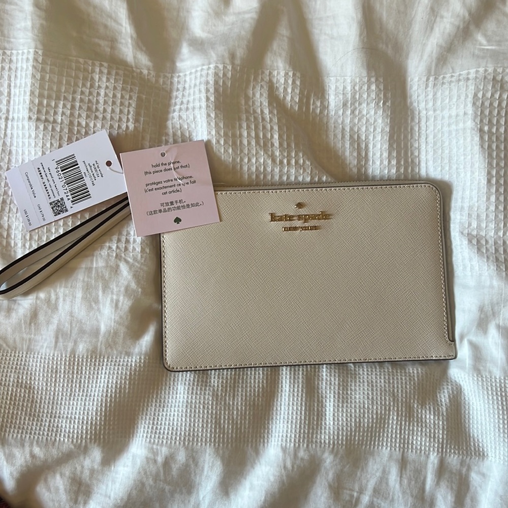 Kate Spade Staci Medium L Zip Wristlet
